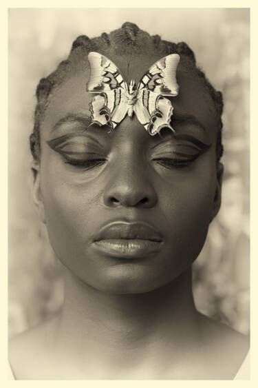 Shooting Fine Art Portraiture with Delphine Diallo