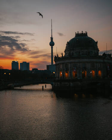 Nikon magazine - 35mm f1.4