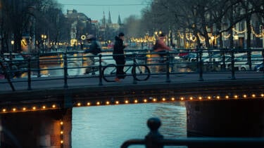 Nikon magazine - Peter Li and the NIKKOR Z 24-70mm f/2.8 S II   
